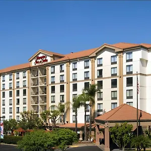 Hampton & Anaheim Hotel